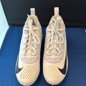 Nike White and Black lacrosse Sneakers size 6.5